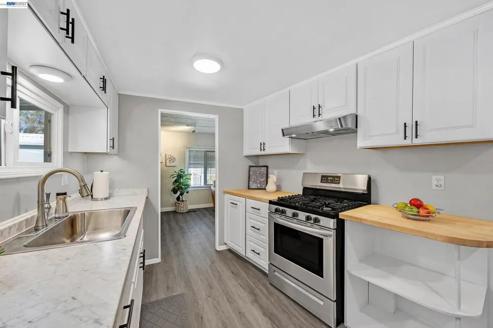 2061 Dalis Drive Concord, CA 94520