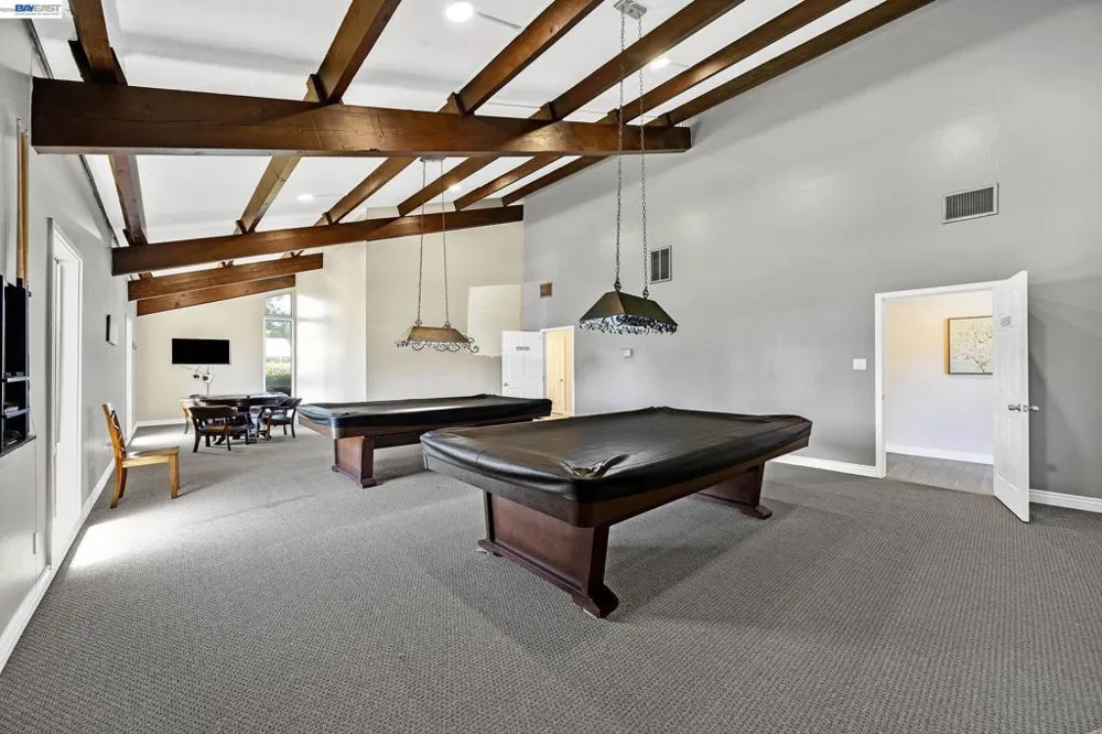 2061 Dalis Drive Concord, CA 94520