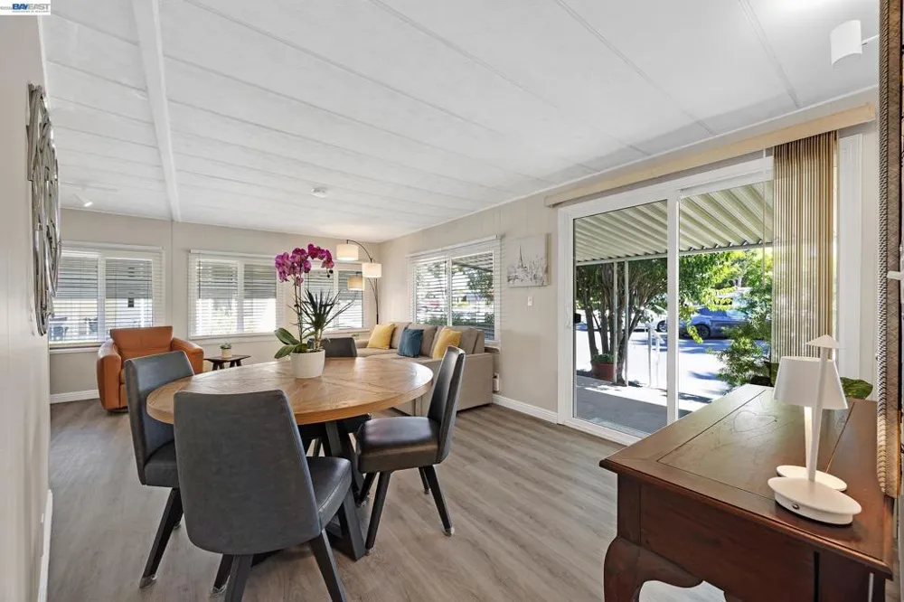 2061 Dalis Drive Concord, CA 94520