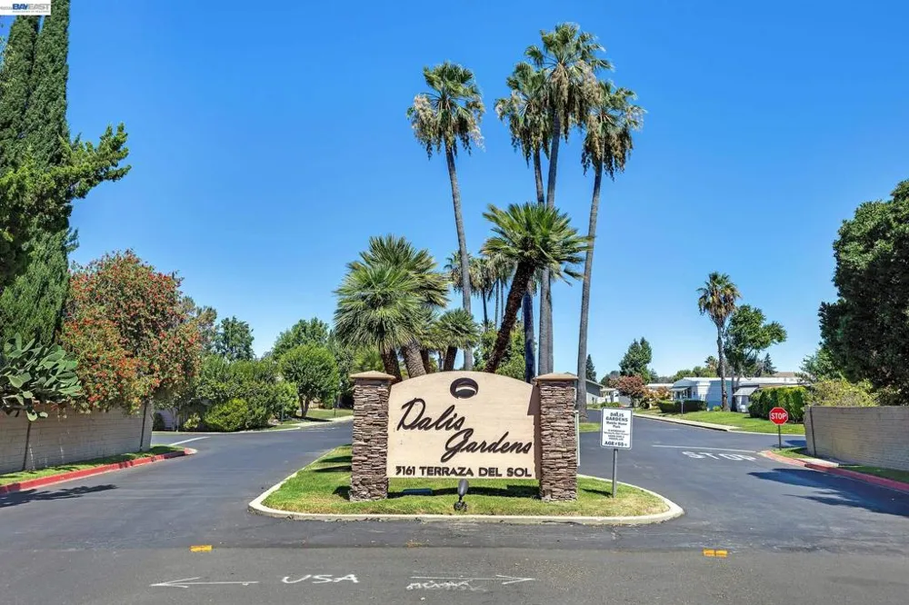 2061 Dalis Drive Concord, CA 94520