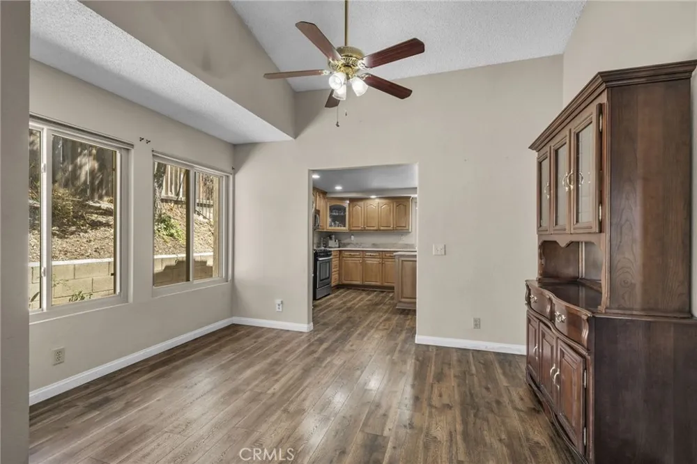 1528 Lori Court Redlands, CA 92374