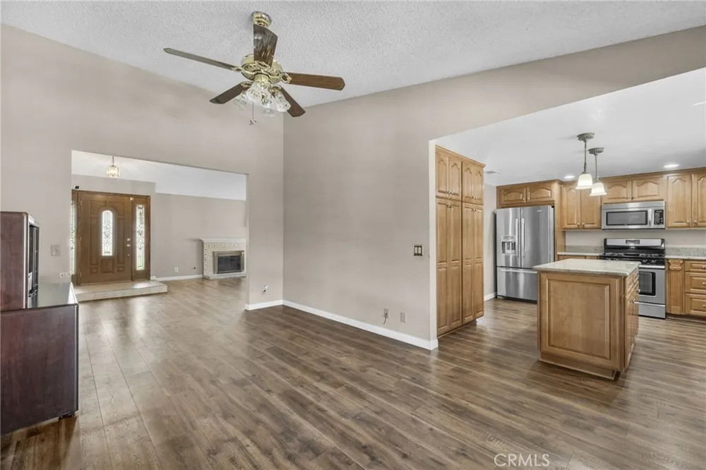 1528 Lori Court Redlands, CA 92374