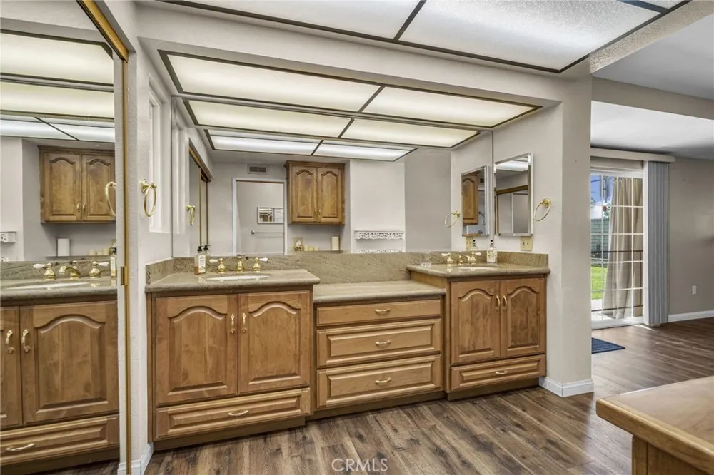 1528 Lori Court Redlands, CA 92374