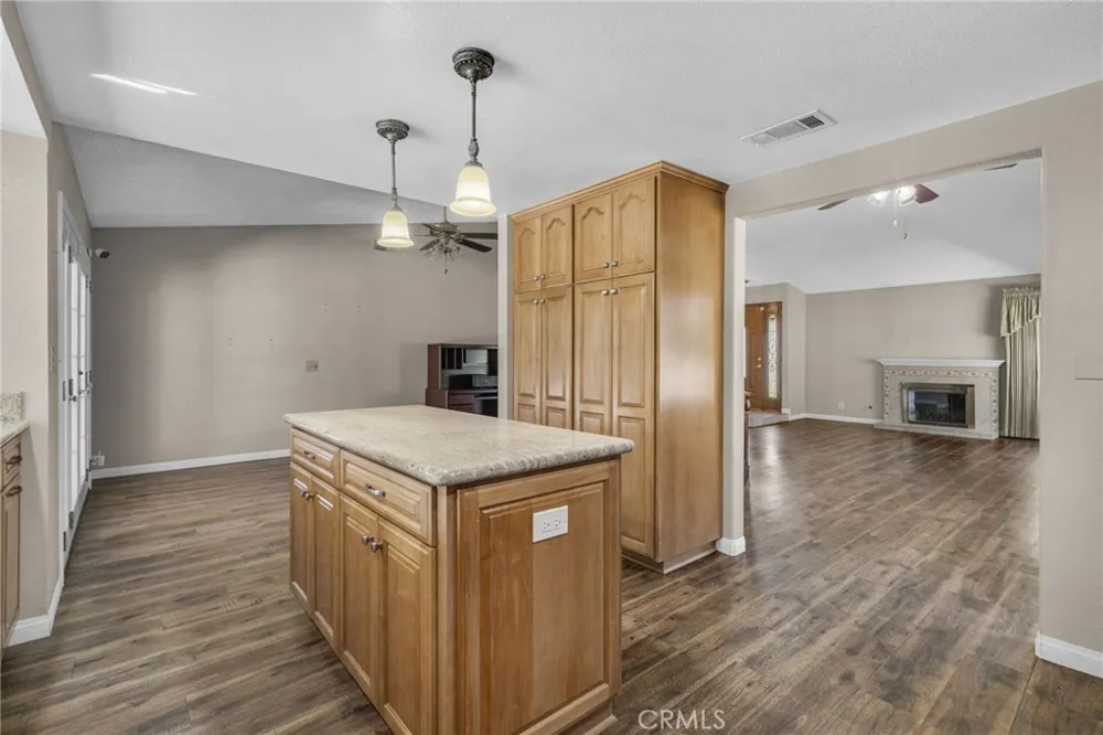 1528 Lori Court Redlands, CA 92374