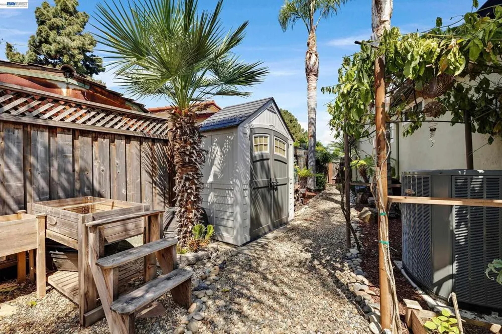 34515 Bentley Ct Fremont, CA 94555