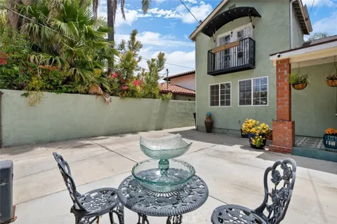 13934 Magnolia Boulevard
