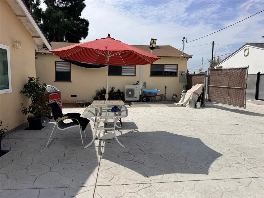 10971 Roscoe Sun Valley, CA 91352