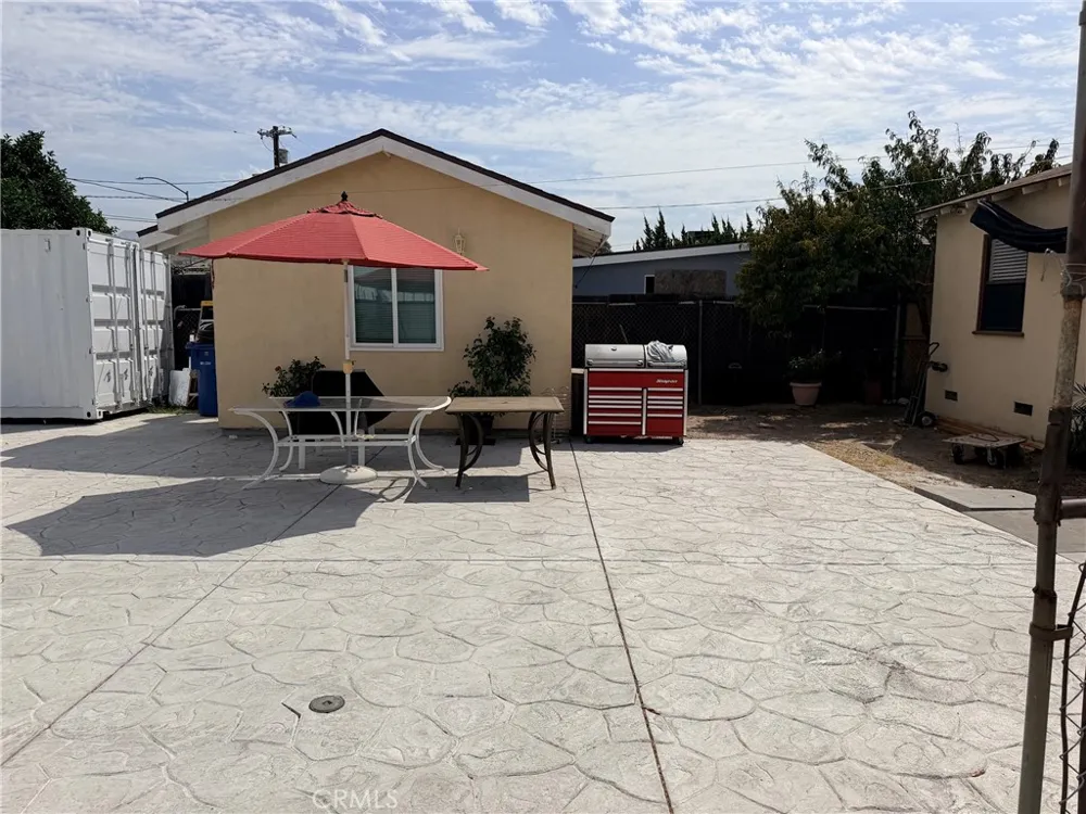 10971 Roscoe Sun Valley, CA 91352
