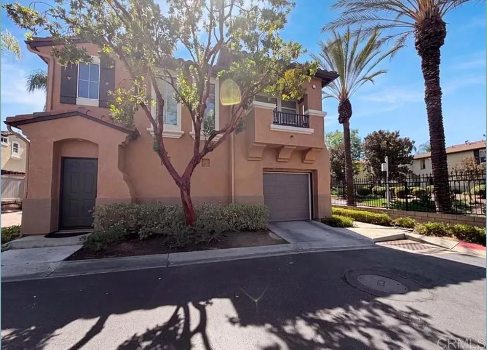 39180 Anchor Bay #1 Murrieta, CA 92563
