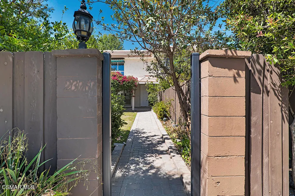 23767 Burbank Boulevard Woodland Hills, CA 91367