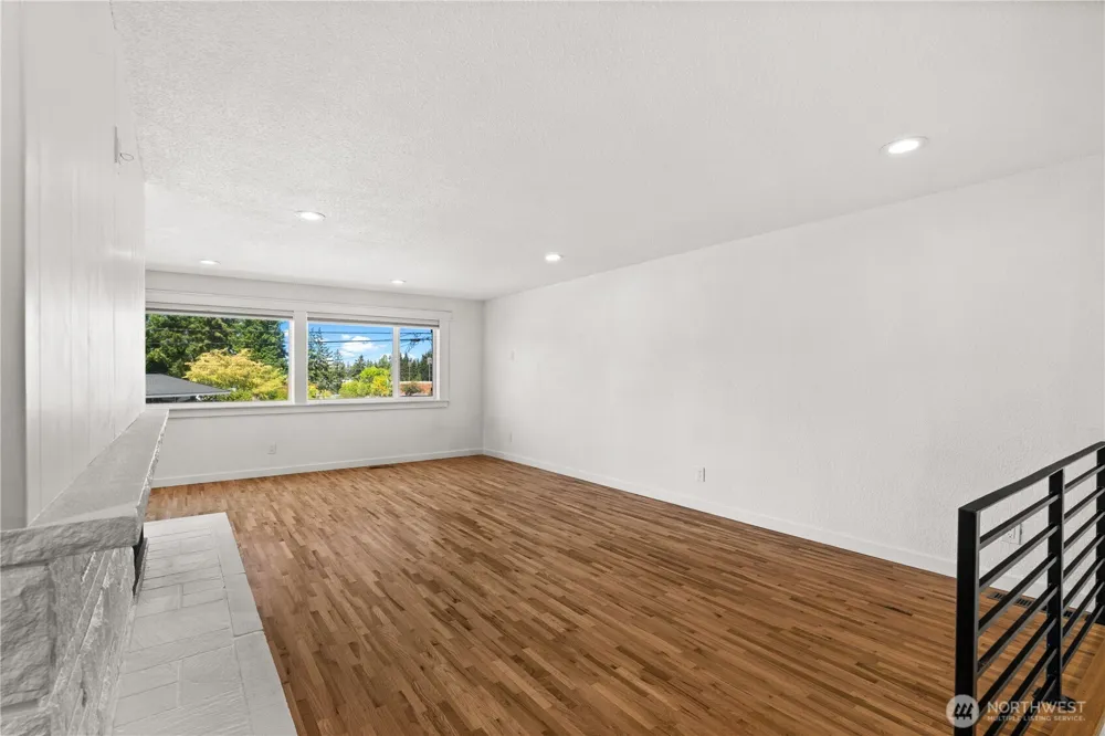 4019 Robin Road W University Place, WA 98466