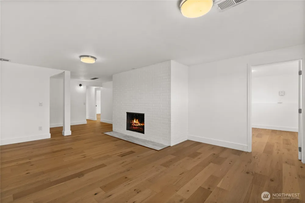 4019 Robin Road W University Place, WA 98466