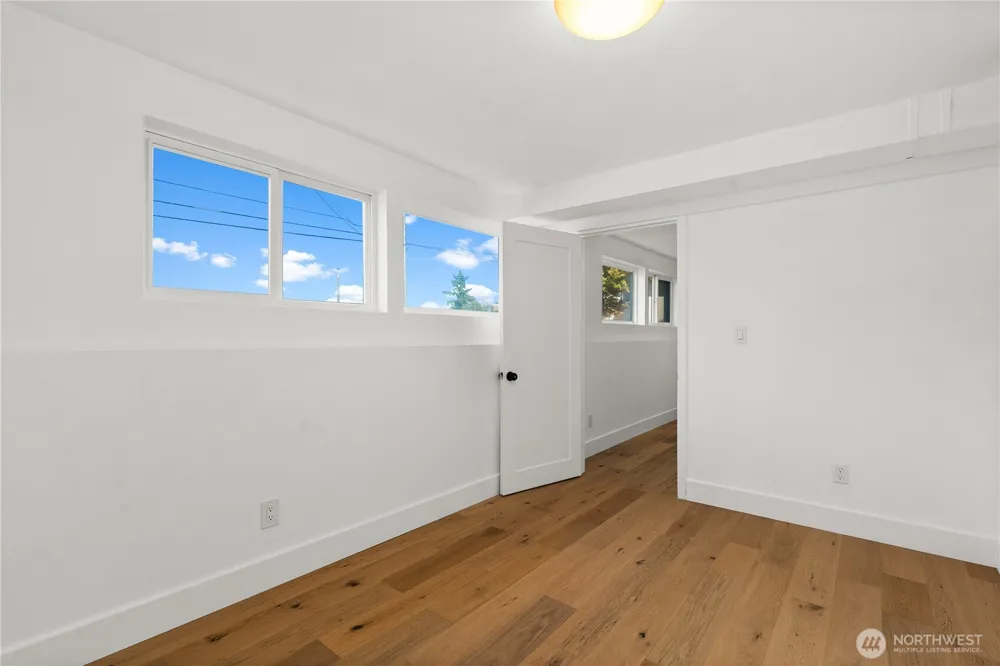 4019 Robin Road W University Place, WA 98466