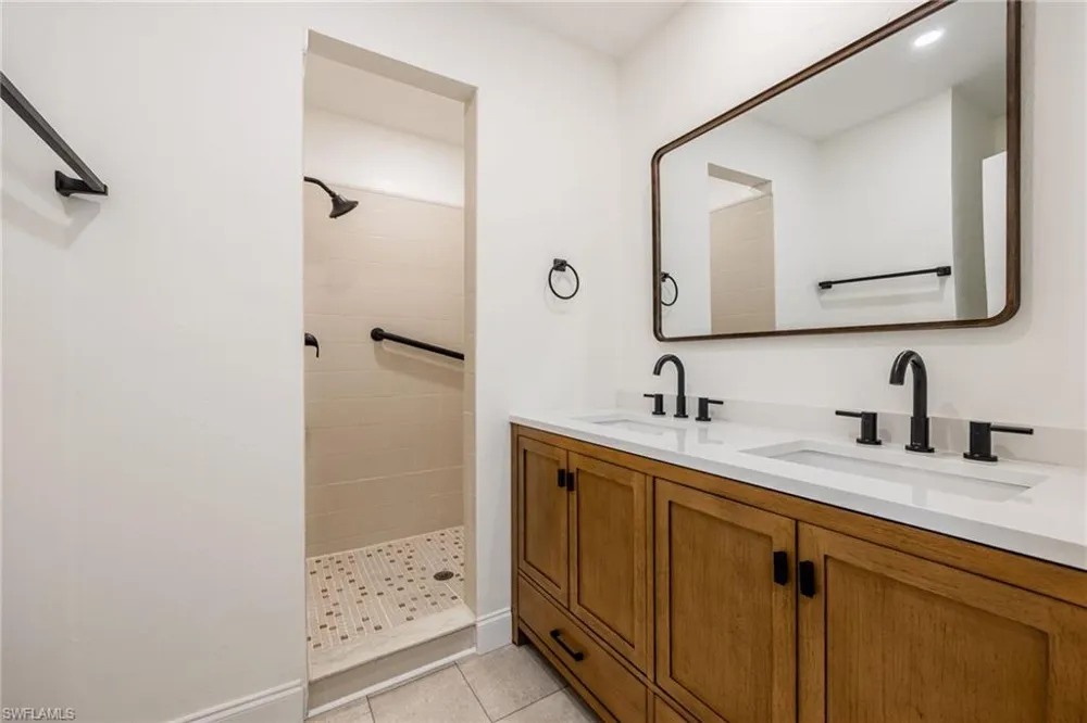 11674 Pointe Circle Drive Fort Myers, FL 33908