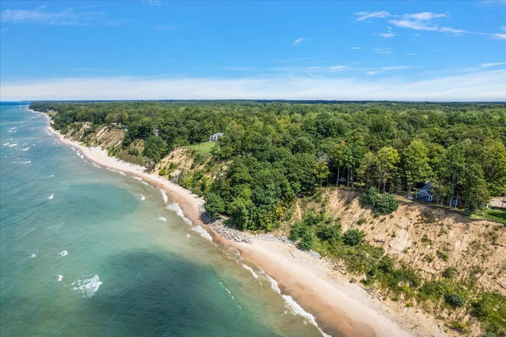 997 Lake Lane Casco Township, MI 49090