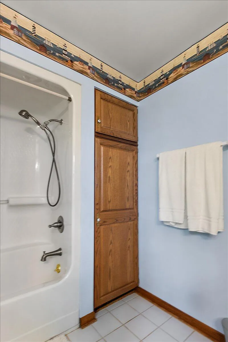 997 Lake Lane Casco Township, MI 49090