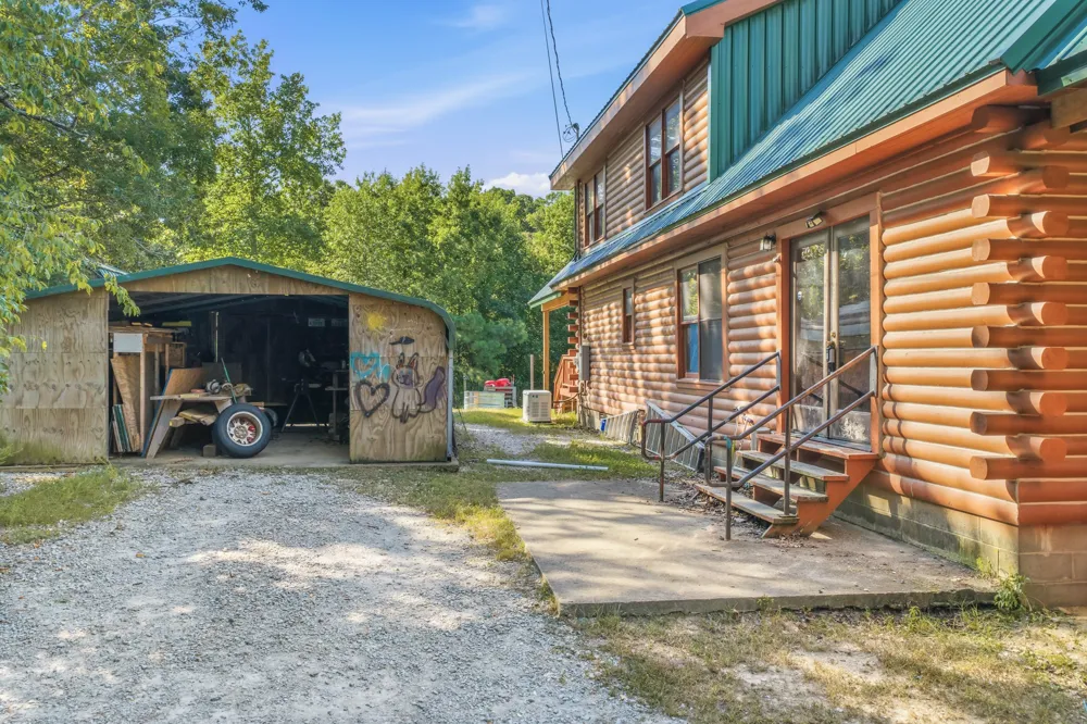 2950 McKenzie Rd Parsons, TN 38363