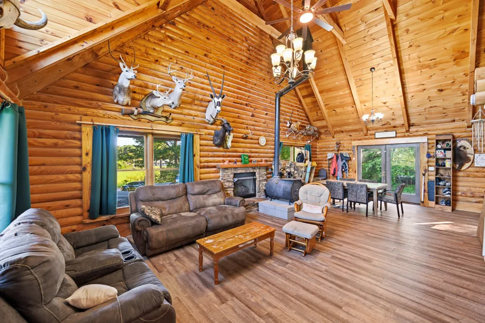 2950 McKenzie Rd Parsons, TN 38363