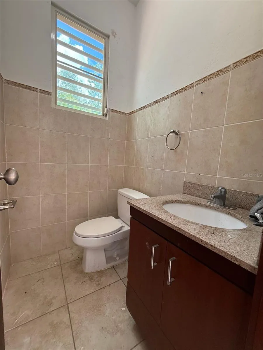 796 BAIROA Caguas, PR 00725