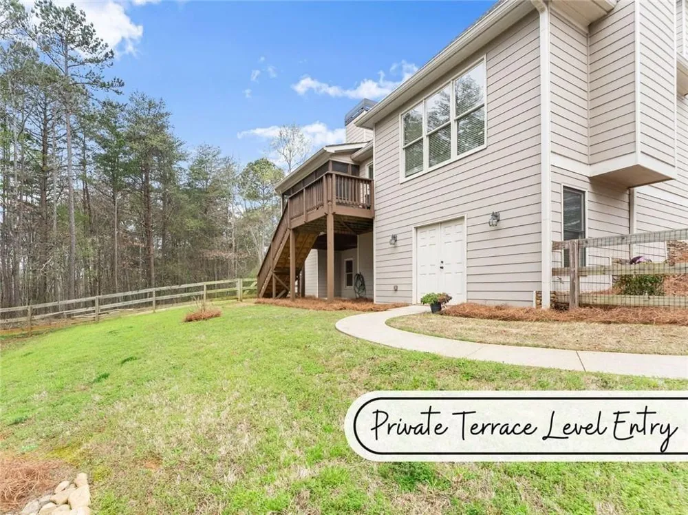 267 Chestnut Oak Lane Dawsonville, GA 30534