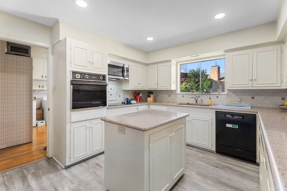 1936 Montrose Drive Tyler, TX 75701