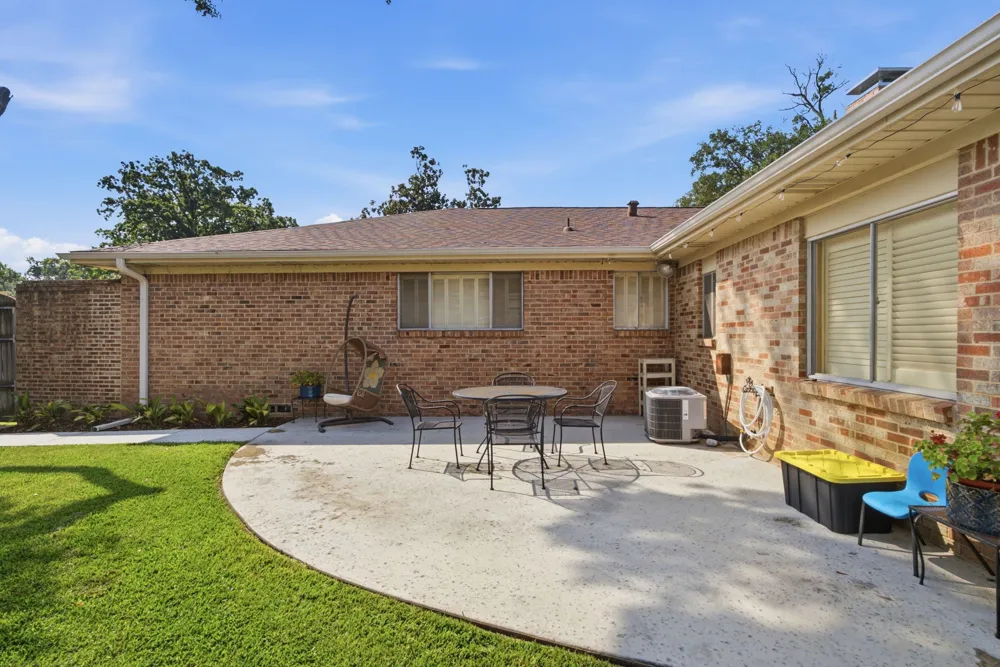 1936 Montrose Drive Tyler, TX 75701