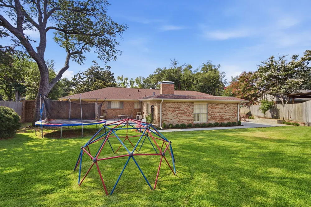 1936 Montrose Drive Tyler, TX 75701
