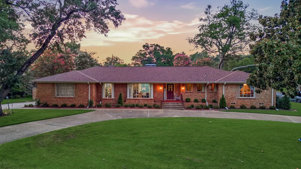 1936 Montrose Drive Tyler, TX 75701