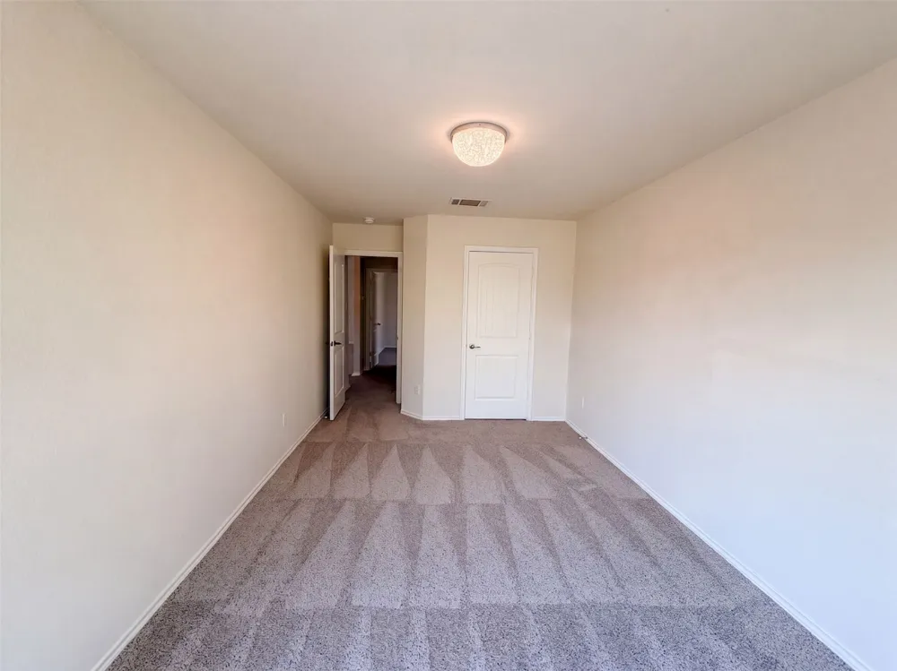 2011 Allyson Drive Heartland, TX 75126