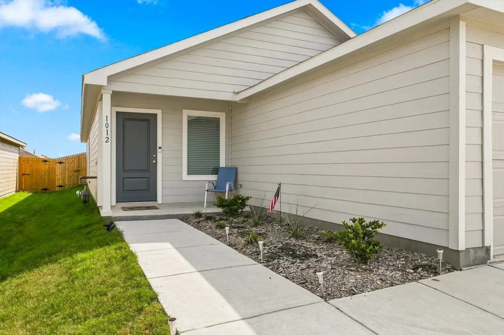 1012 Calley Pear Trail Princeton, TX 75407