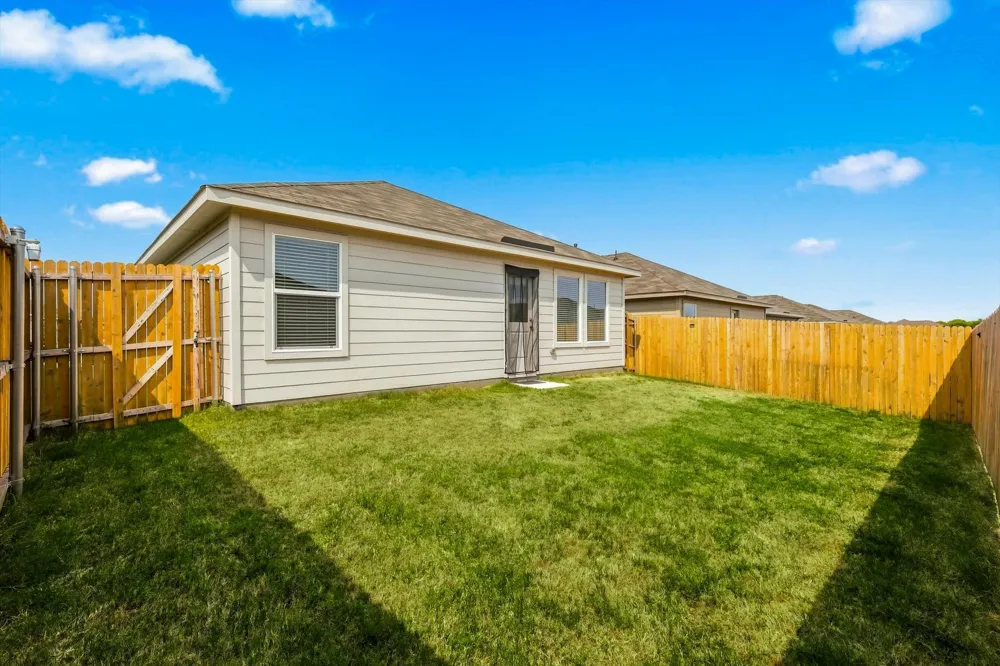 1012 Calley Pear Trail Princeton, TX 75407