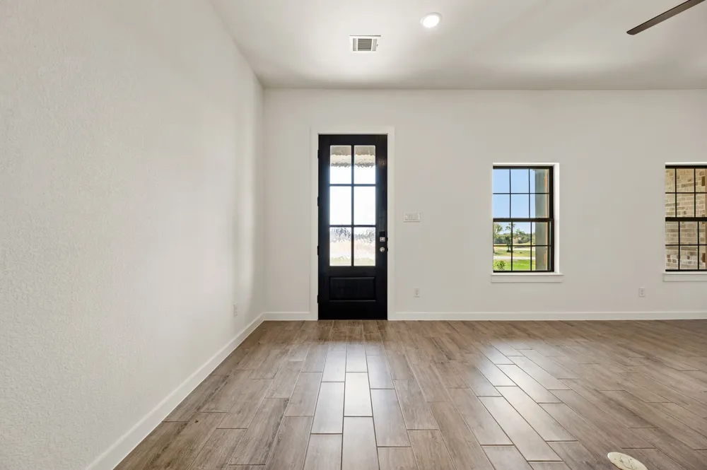 1013 Gatlin Court Springtown, TX 76082