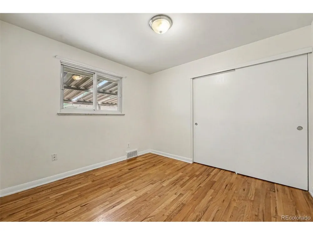2370 Kingston Street Aurora, CO 80010