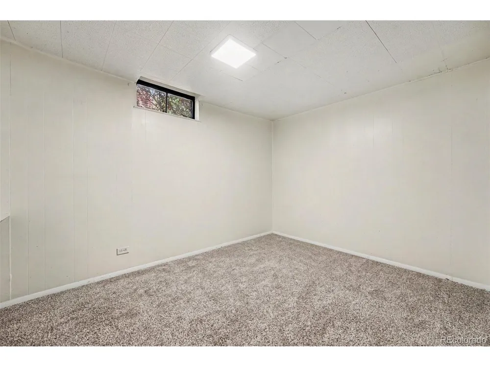 2370 Kingston Street Aurora, CO 80010
