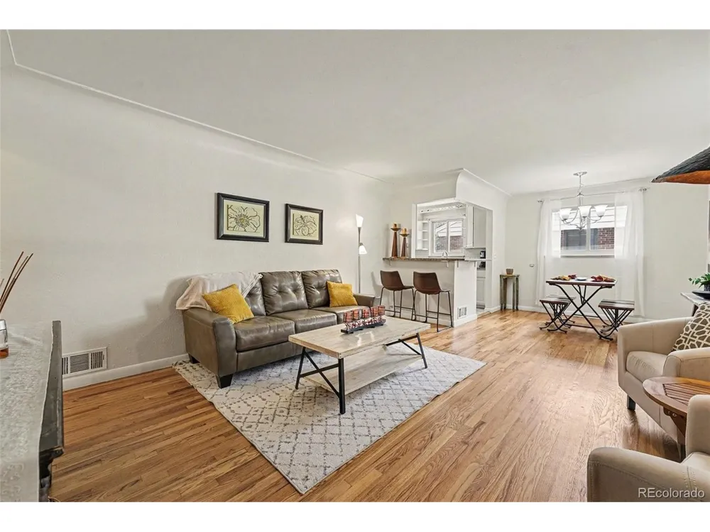 2370 Kingston Street Aurora, CO 80010