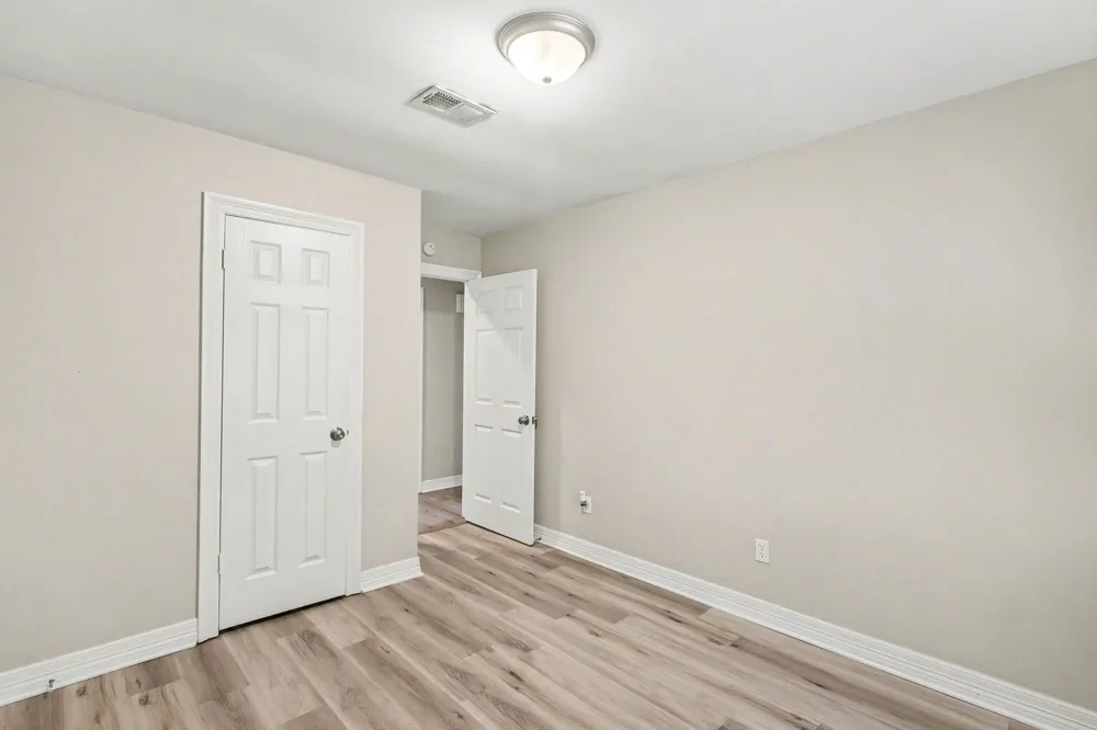 3 Flint Street Conroe, TX 77301
