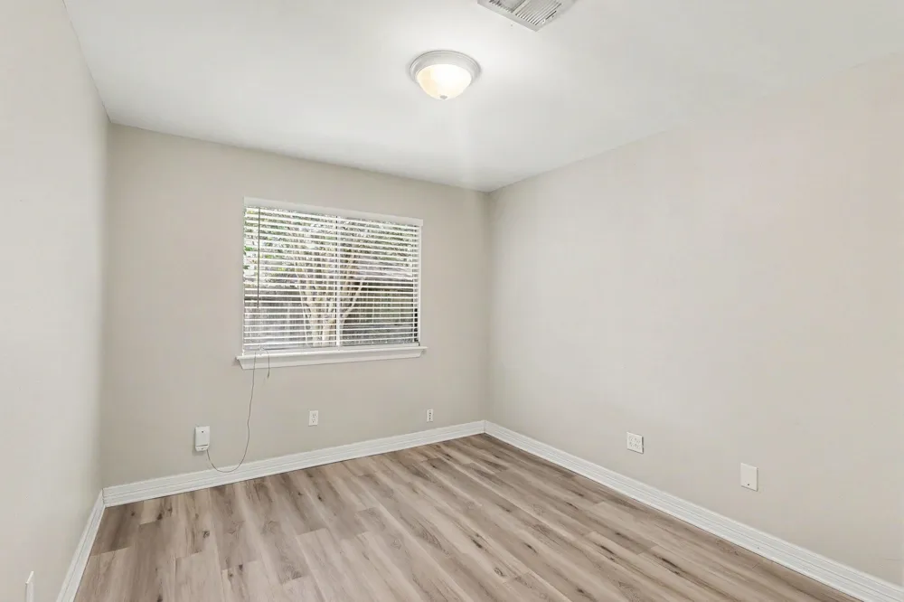 3 Flint Street Conroe, TX 77301