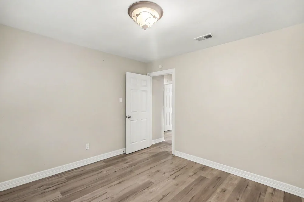 3 Flint Street Conroe, TX 77301