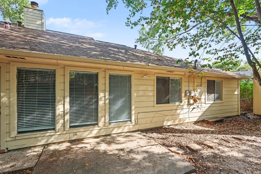 3 Flint Street Conroe, TX 77301