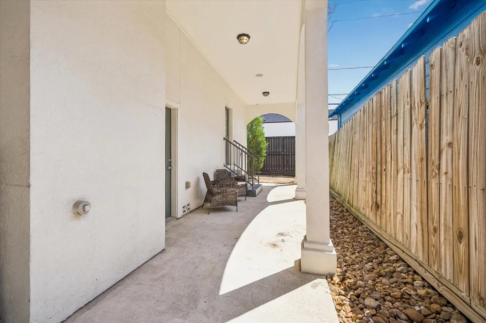 5803 Kiam Street Houston, TX 77007