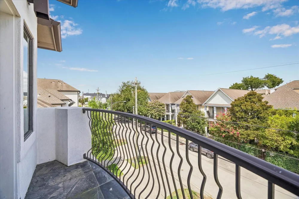5803 Kiam Street Houston, TX 77007