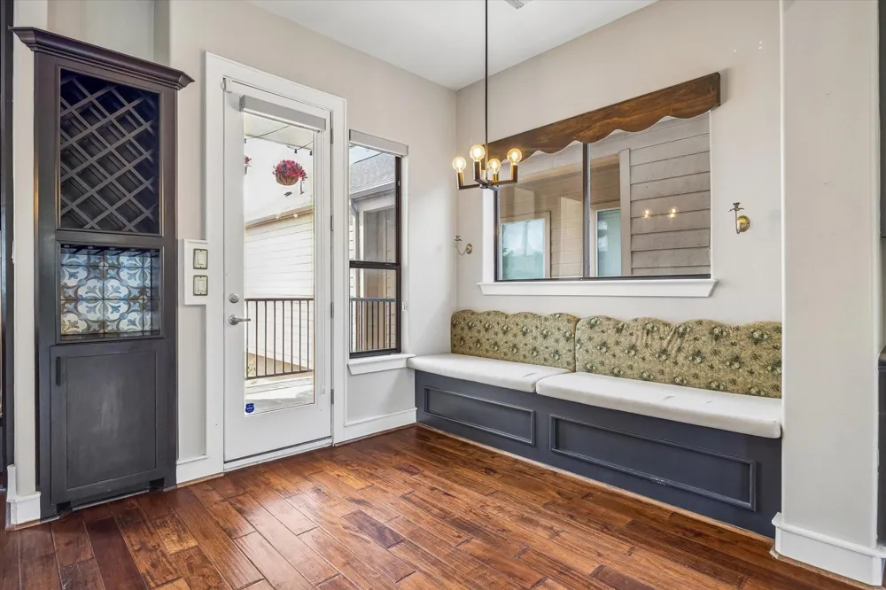 5803 Kiam Street Houston, TX 77007