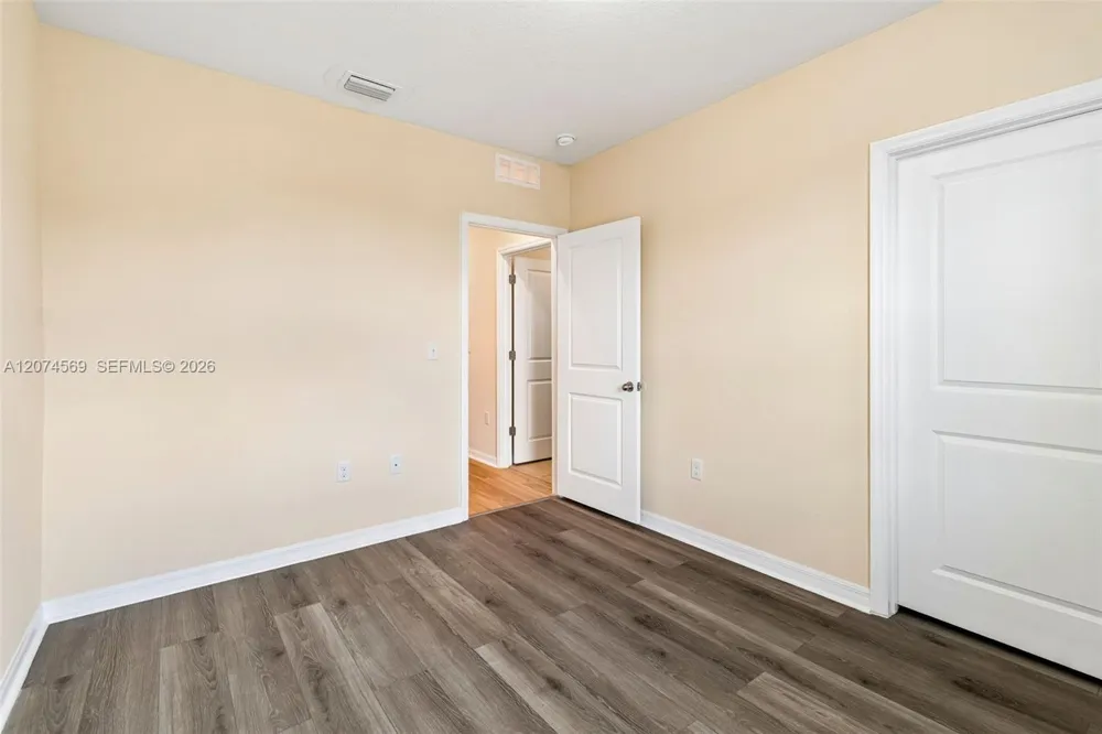 11181 Leland Groves dr Tampa, FL 33579