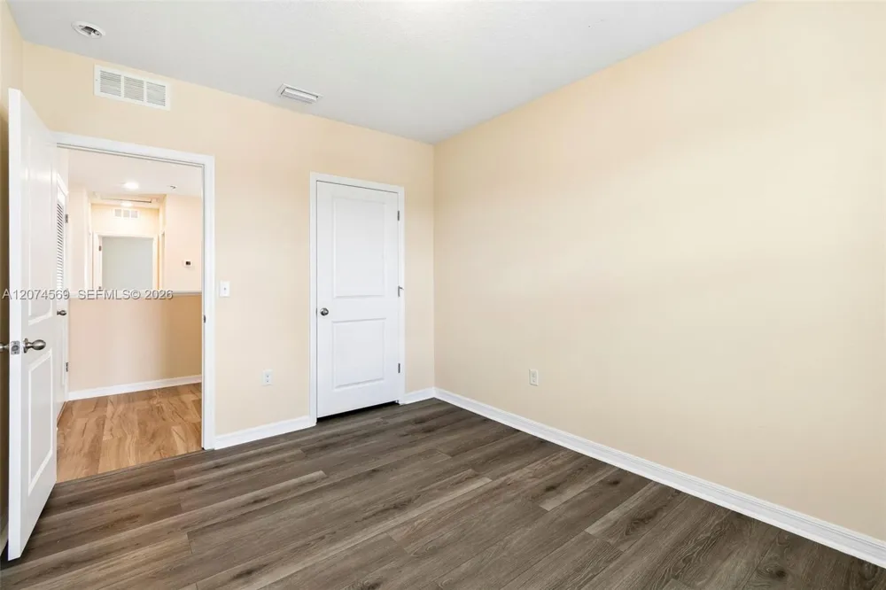 11181 Leland Groves dr Tampa, FL 33579