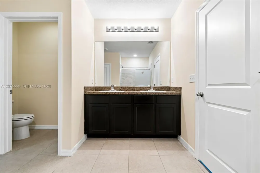 11181 Leland Groves dr Tampa, FL 33579
