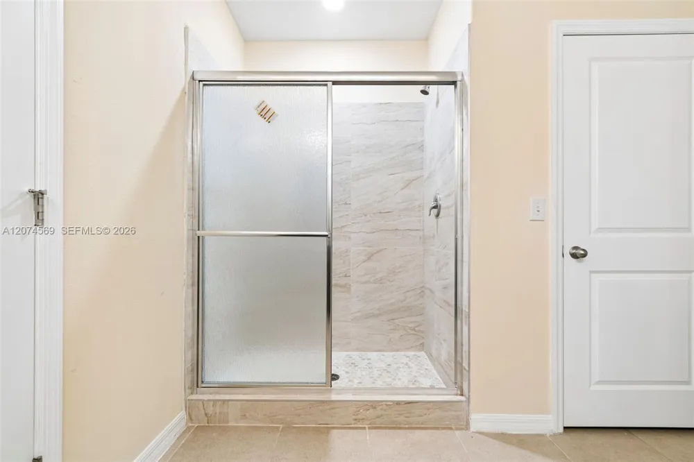 11181 Leland Groves dr Tampa, FL 33579