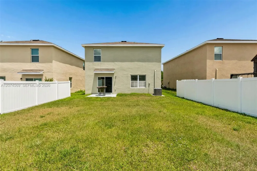 11181 Leland Groves dr Tampa, FL 33579