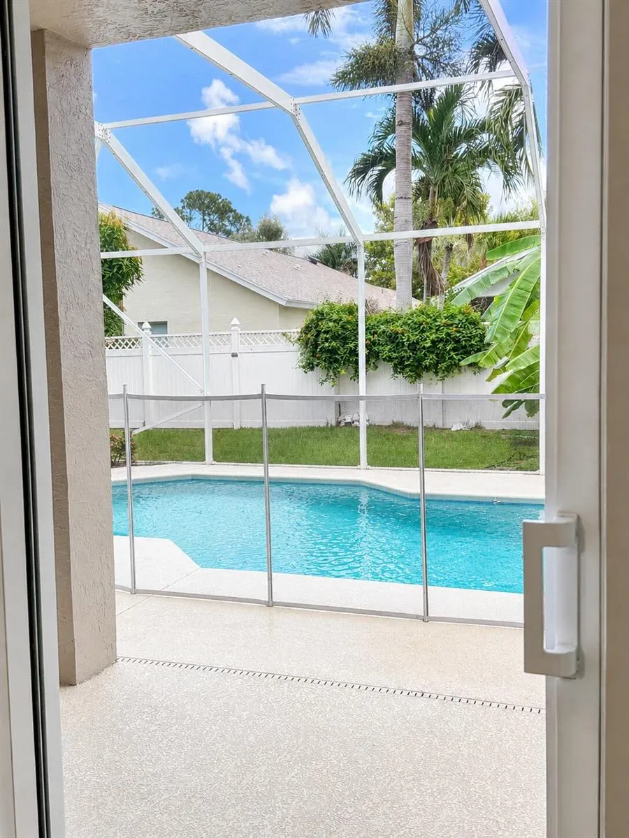 241 CLOCKTOWER DRIVE Jupiter, FL 33458