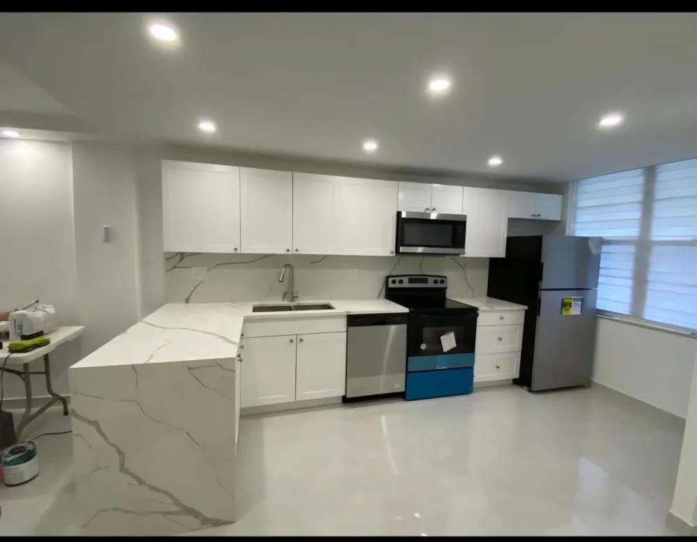 2600 NW 49TH AVENUE #112 Lauderdale Lakes, FL 33313