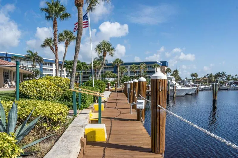 3401 W Spanish Trail #455 Delray Beach, FL 33483